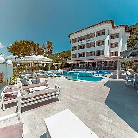 Portofino Hotel 3*